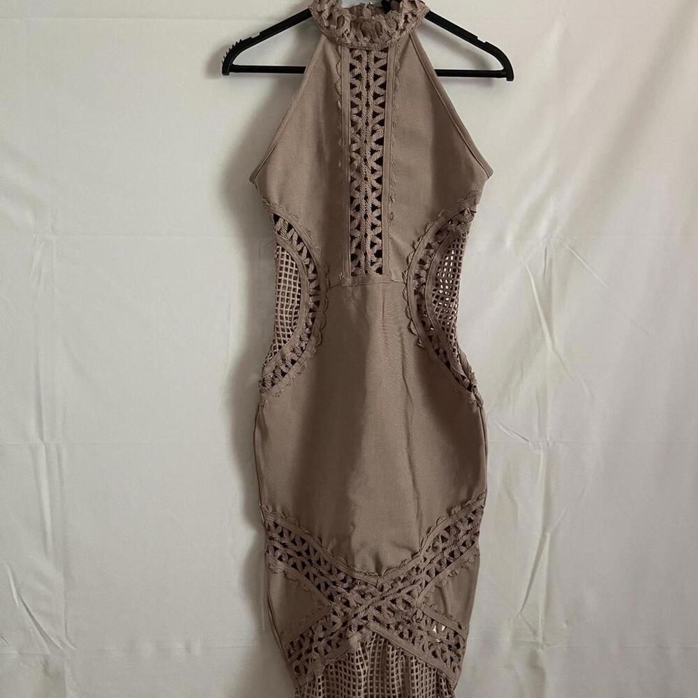 Missguided Mauve Crochet Panel Halter Midi Dress – Size 4